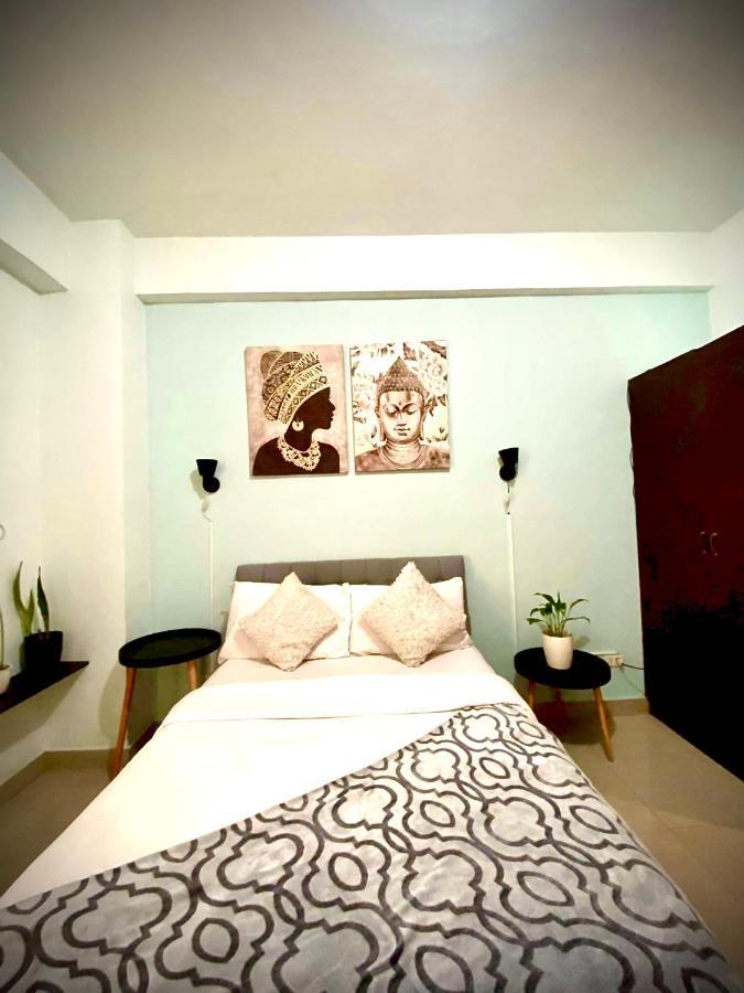 Buenbyahe Type Mandaluyong Edsa Shaw Mrt At F Residences Under New Management Manila